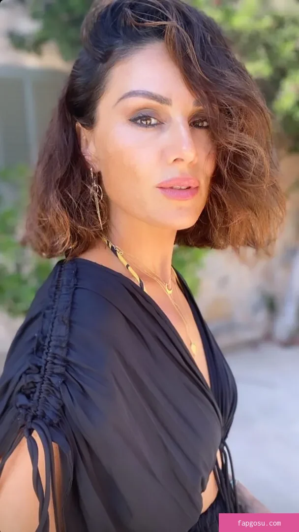 Nazan Eckes