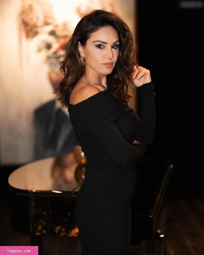 Nazan Eckes