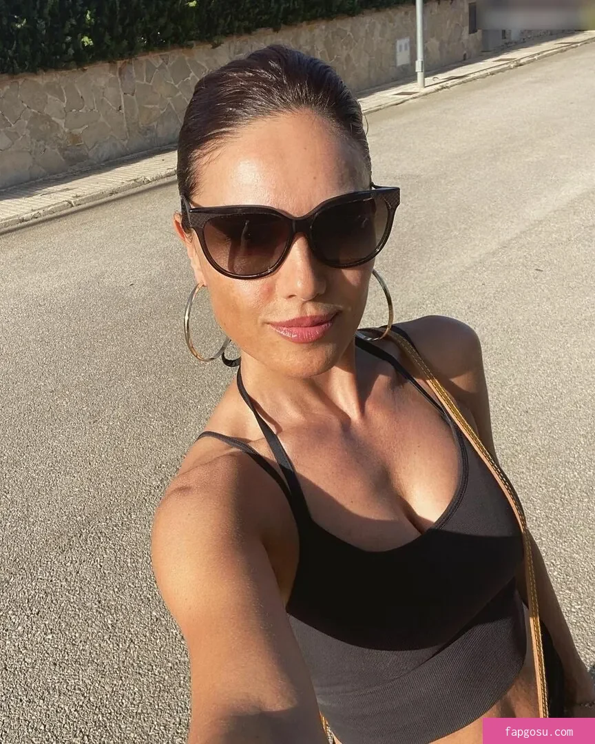 Nazan Eckes
