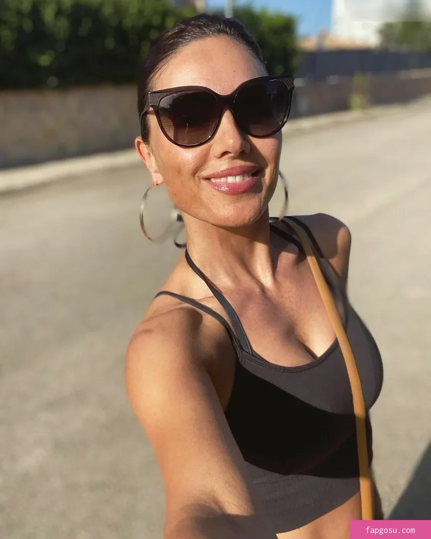 Nazan Eckes