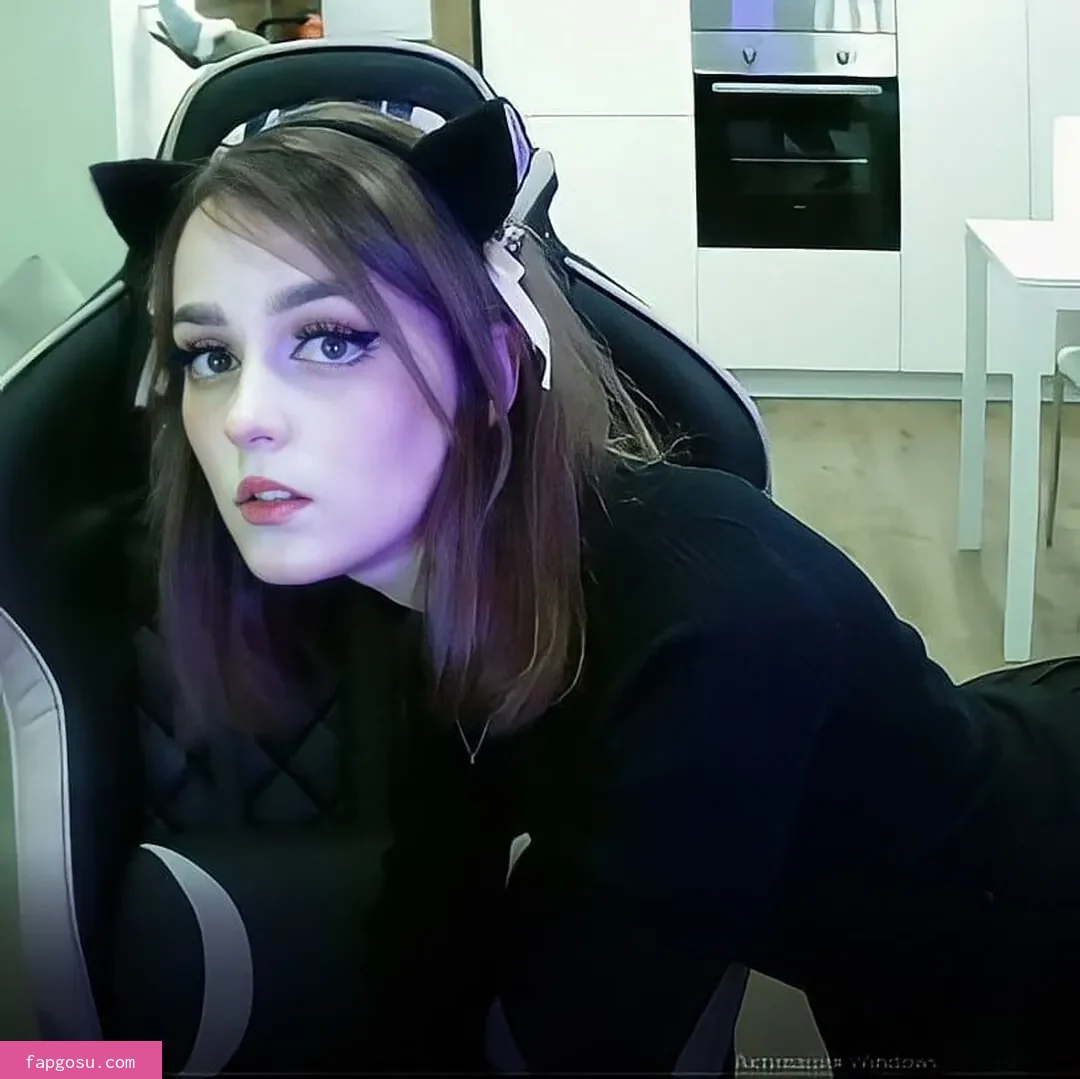 nenormova