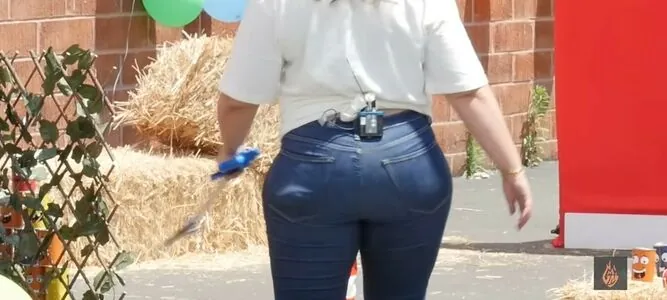 Nicole Enayati content