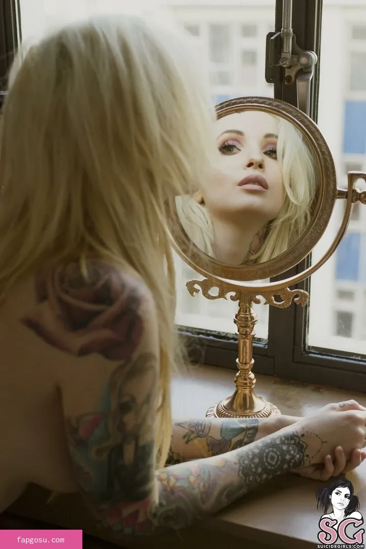 Nancy_girl