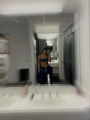 Nglnicole content