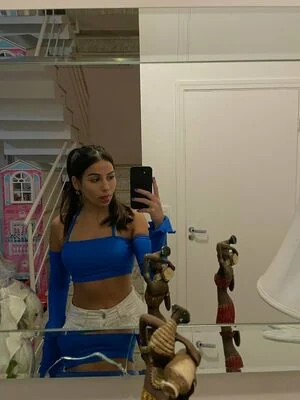 Nglnicole content