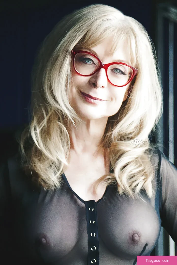 Nina Hartley