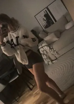 Nora Hedman content