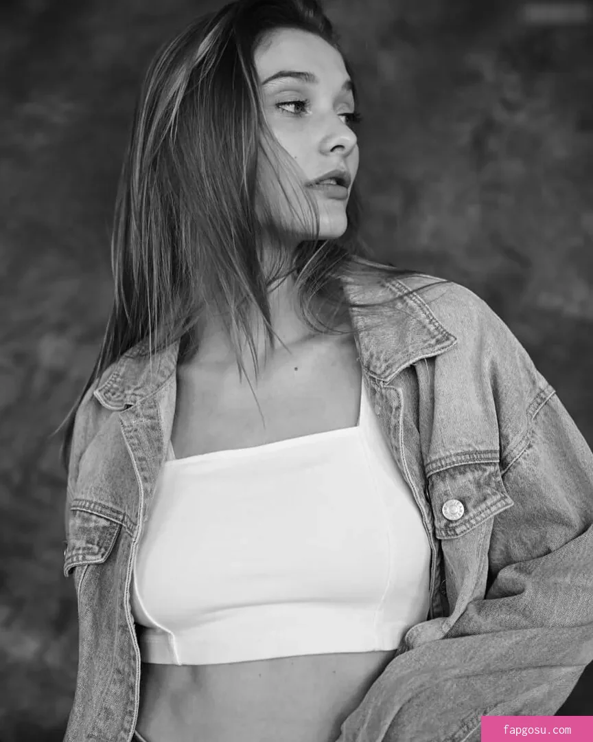Ninafdj