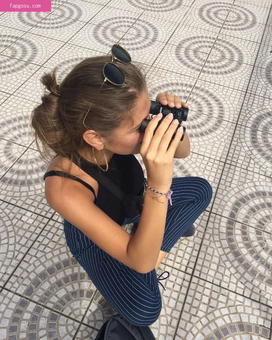 Nina Joy