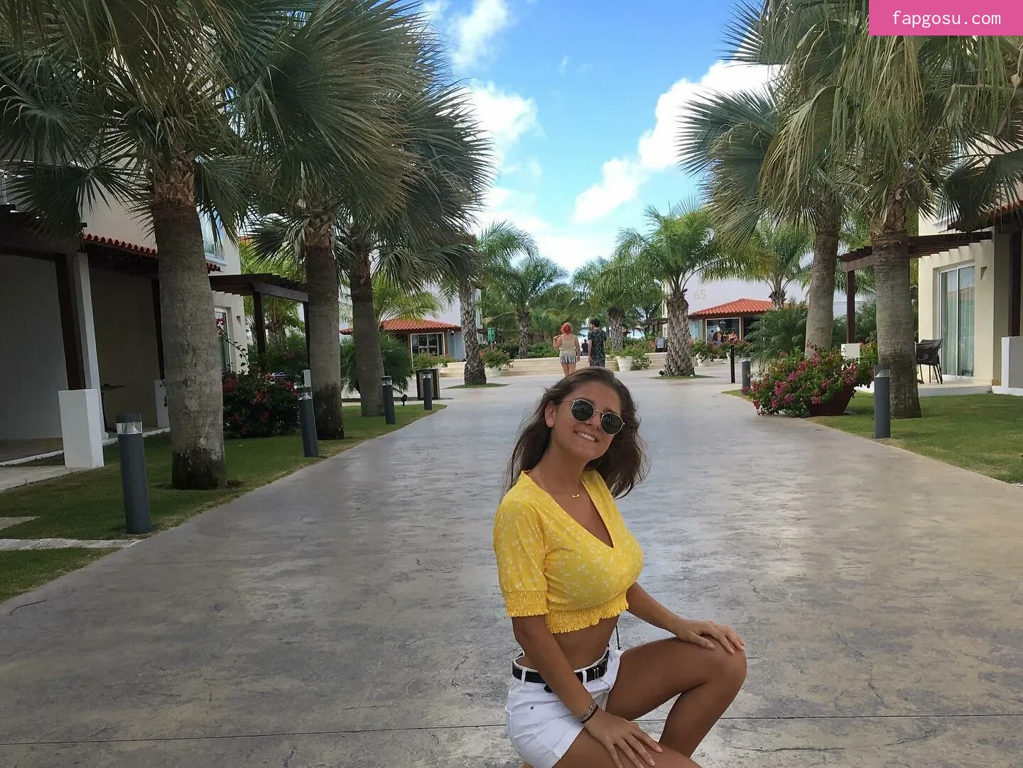 Nina Joy