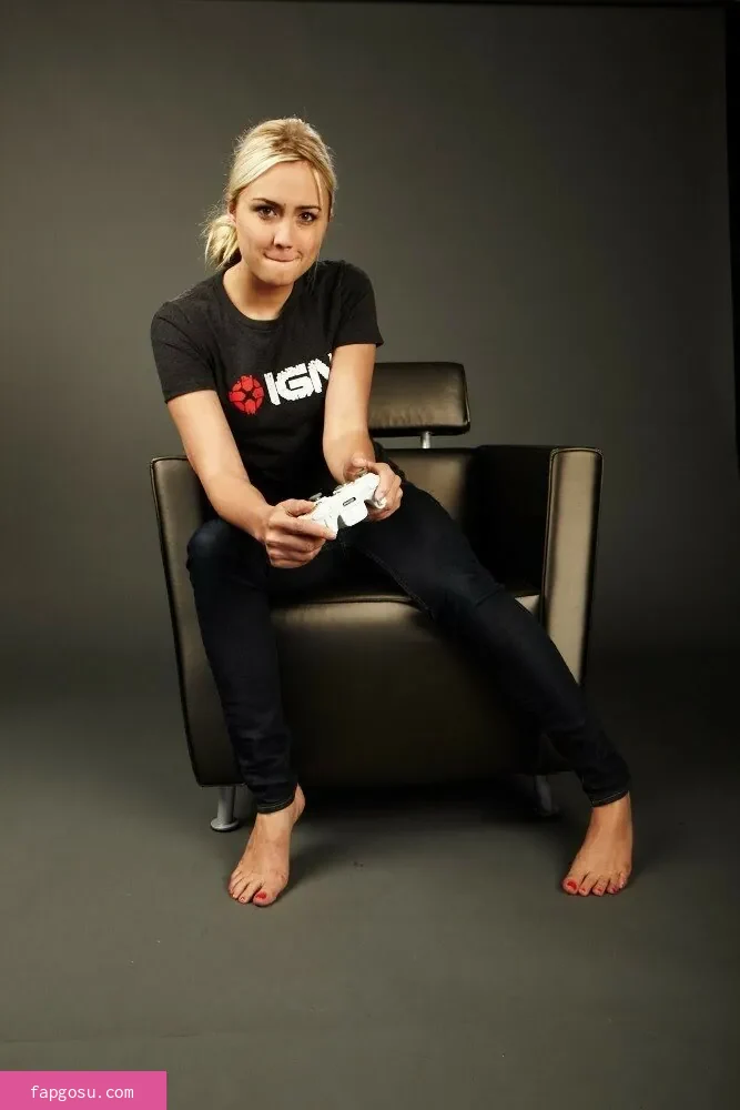 Naomi Kyle
