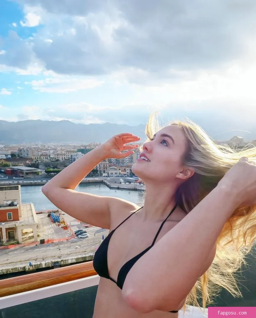 Naomi Kyle
