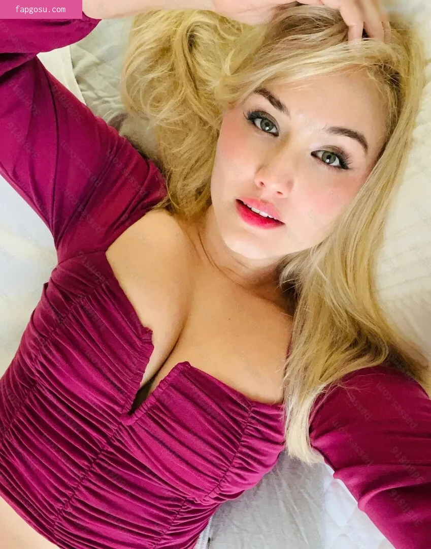 Naomi Kyle