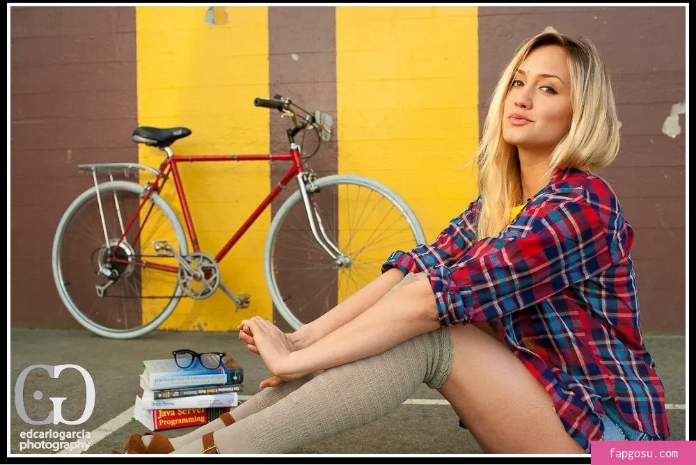 Naomi Kyle