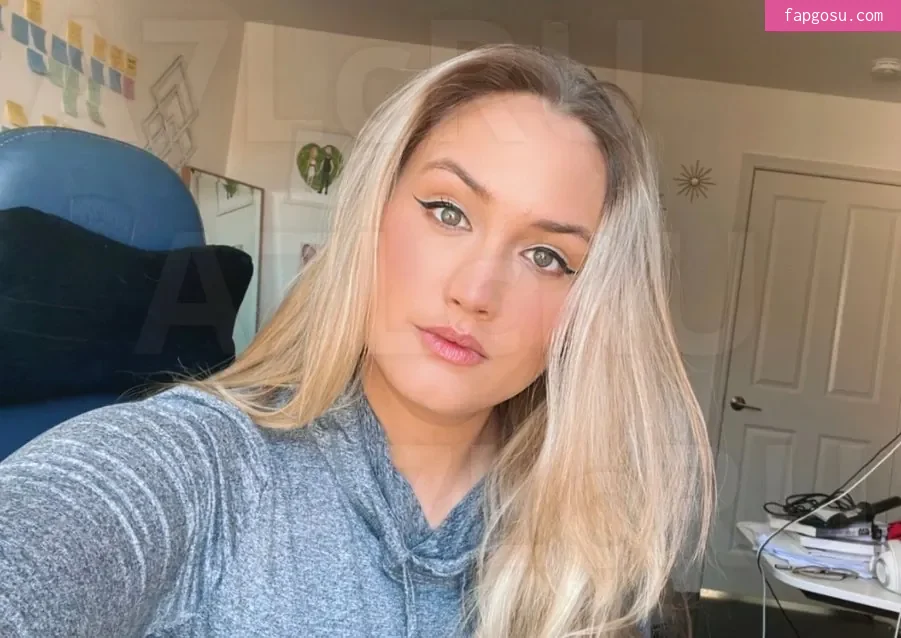 Naomi Kyle