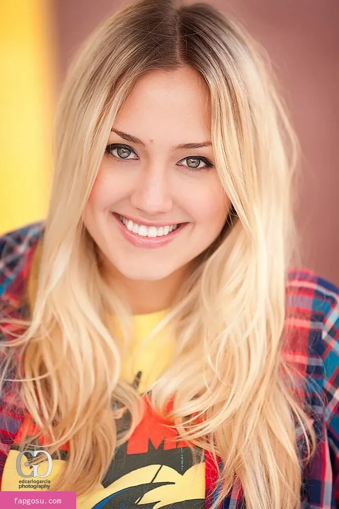 Naomi Kyle