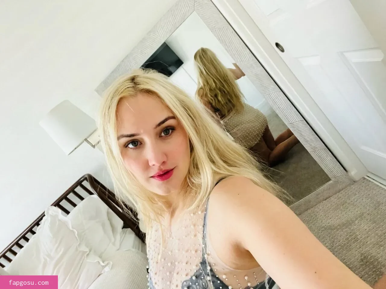 Naomi Kyle