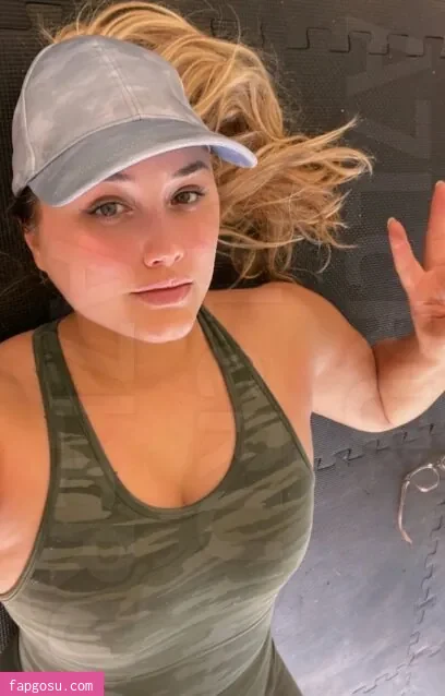 Naomi Kyle