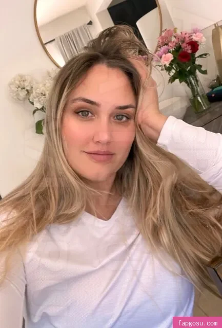 Naomi Kyle