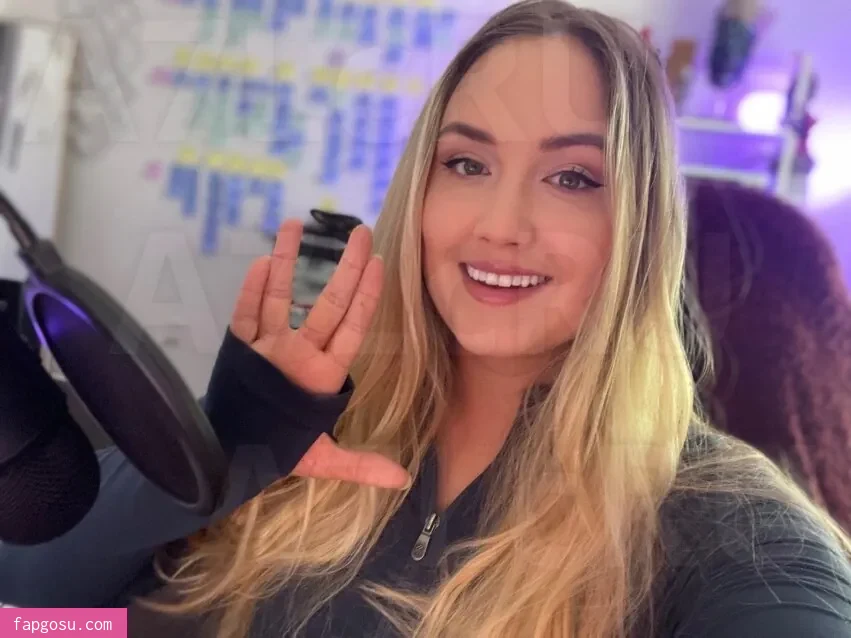 Naomi Kyle
