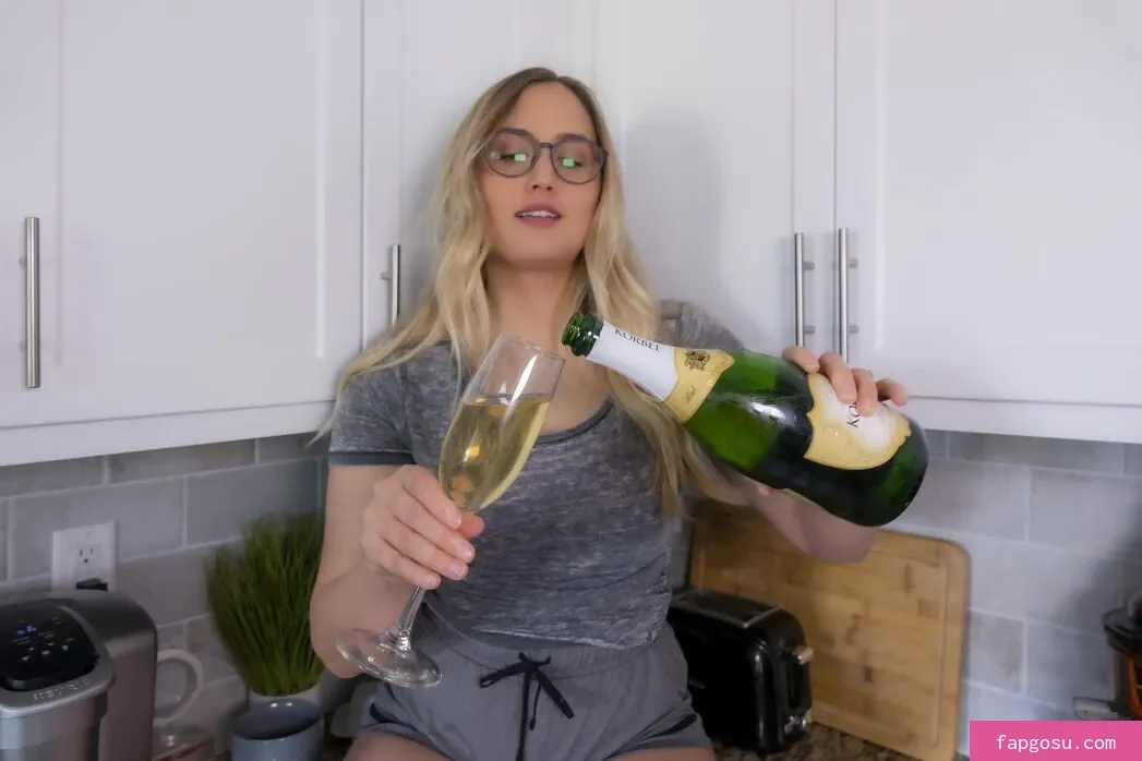 Naomi Kyle