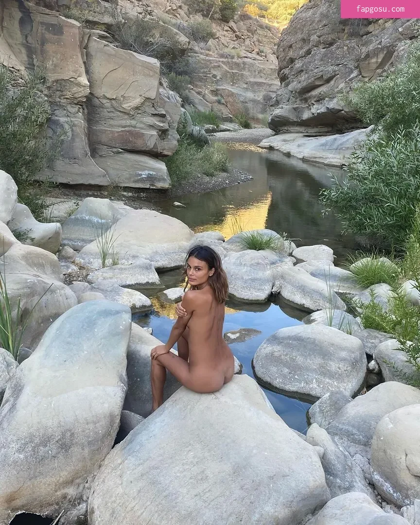Nathalie Kelley