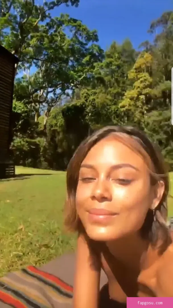 Nathalie Kelley