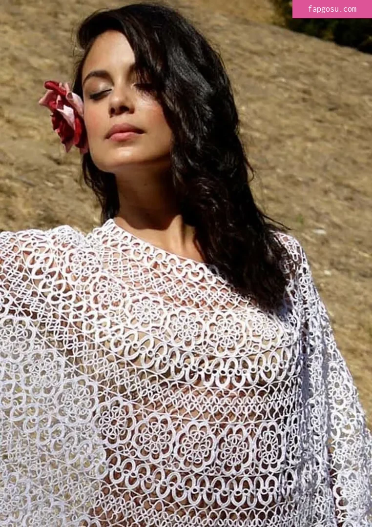 Nathalie Kelley