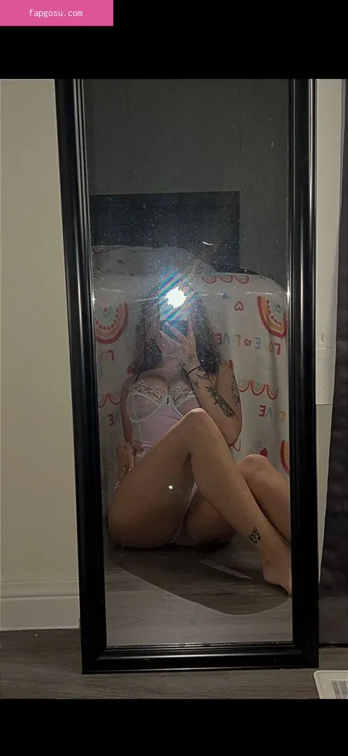 nicole_love444