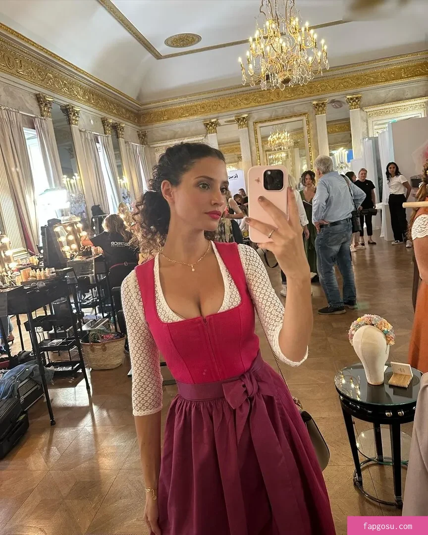 Nadine Menz
