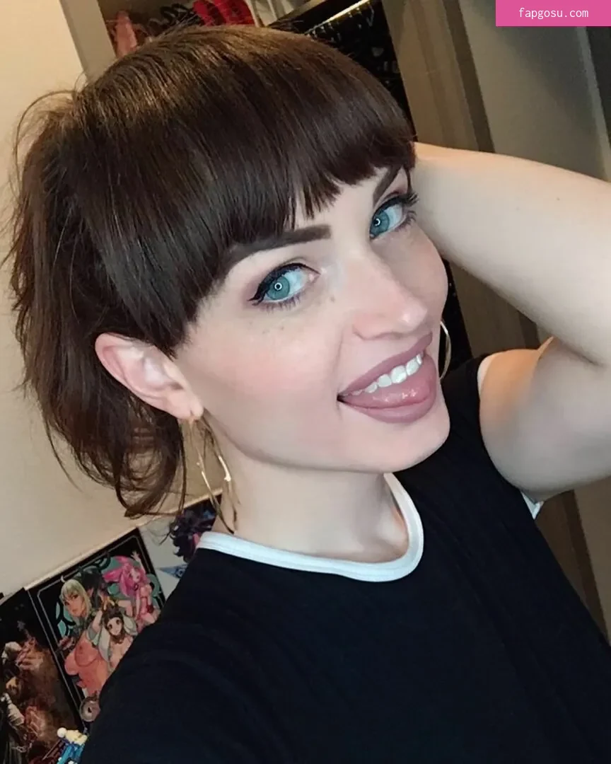 Natalie Mars