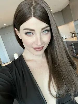 Natalie Mars