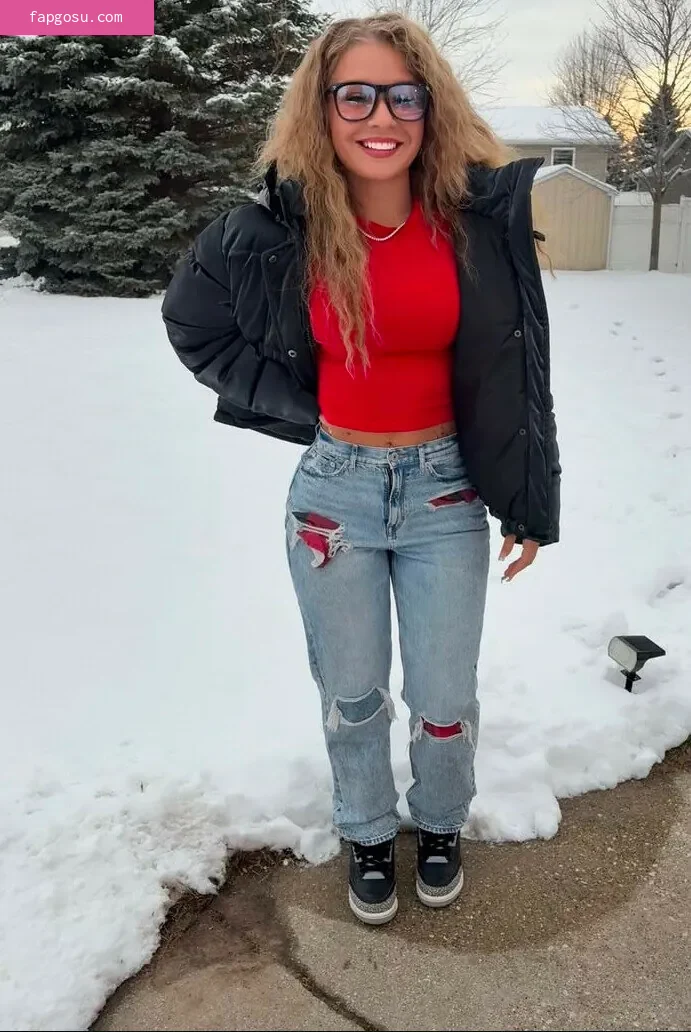 Navaya Marie