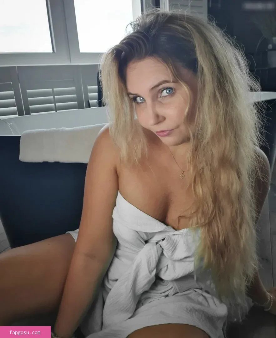 Nicole Miss.opel