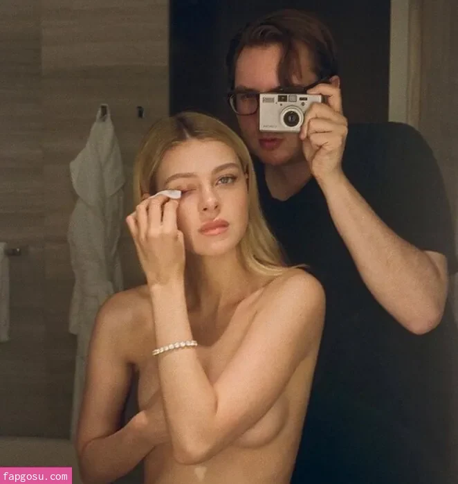 Nicola Peltz