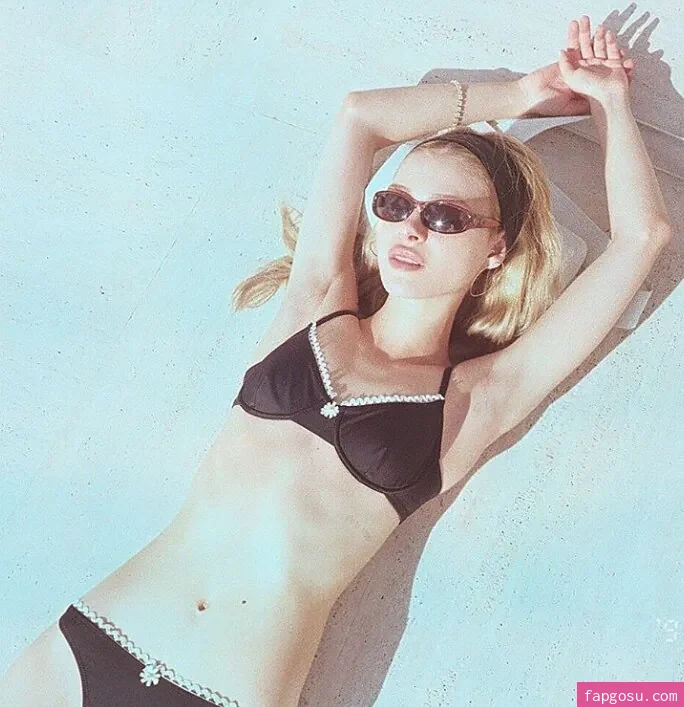 Nicola Peltz