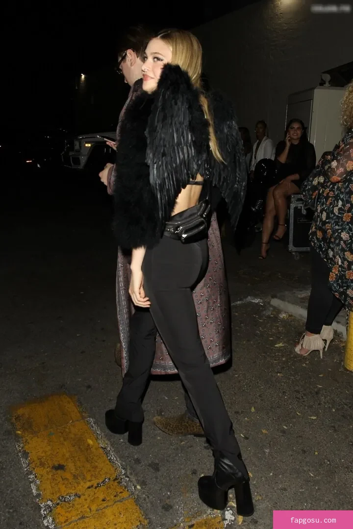 Nicola Peltz