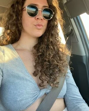 Nicole Quinn content