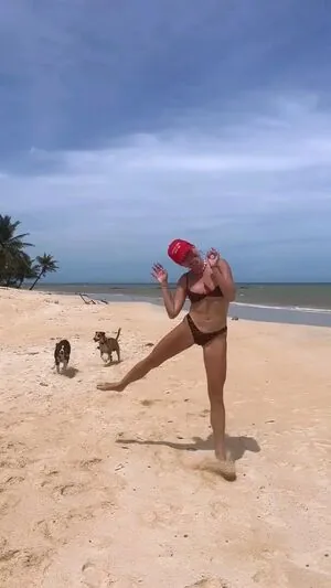 Natallia Rodrigues content