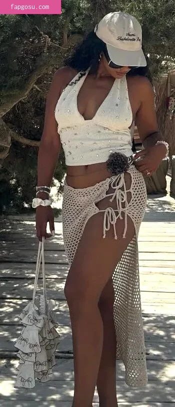 Naomi Schiff