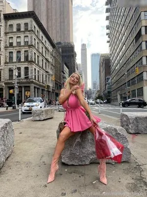Nicolette Shea