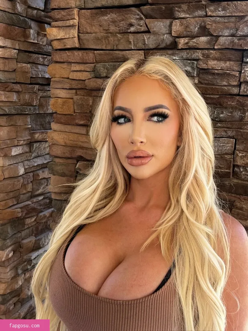 Nicolette Shea - Photo #1435