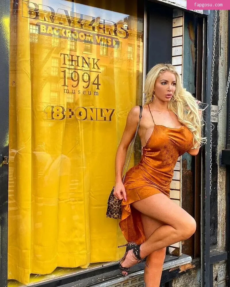 Nicolette Shea - Photo #1795