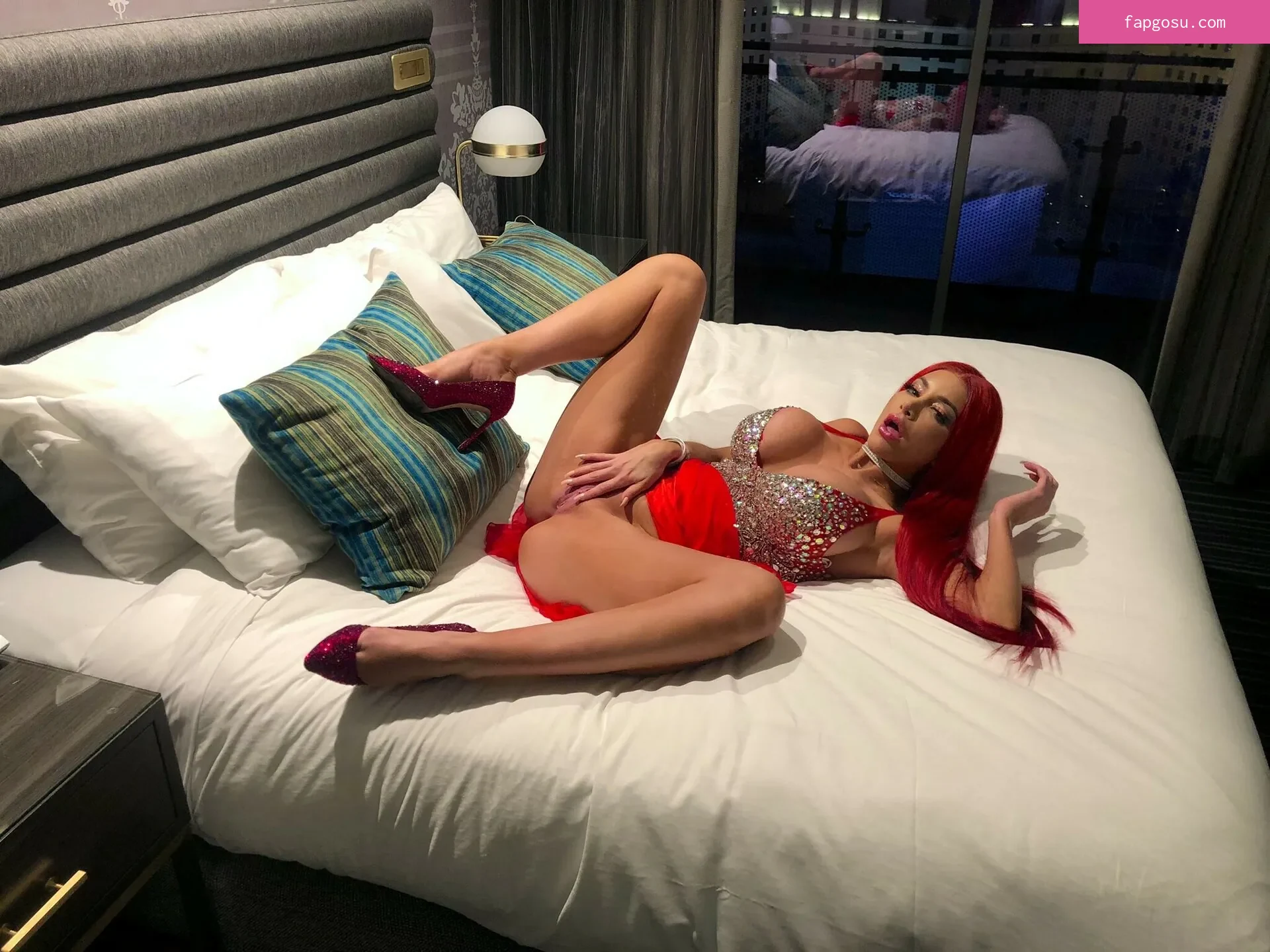 Nicolette Shea - Photo #1969