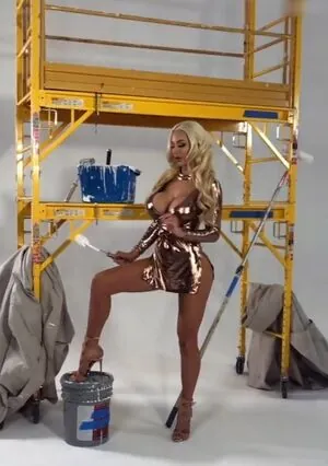 Nicolette Shea