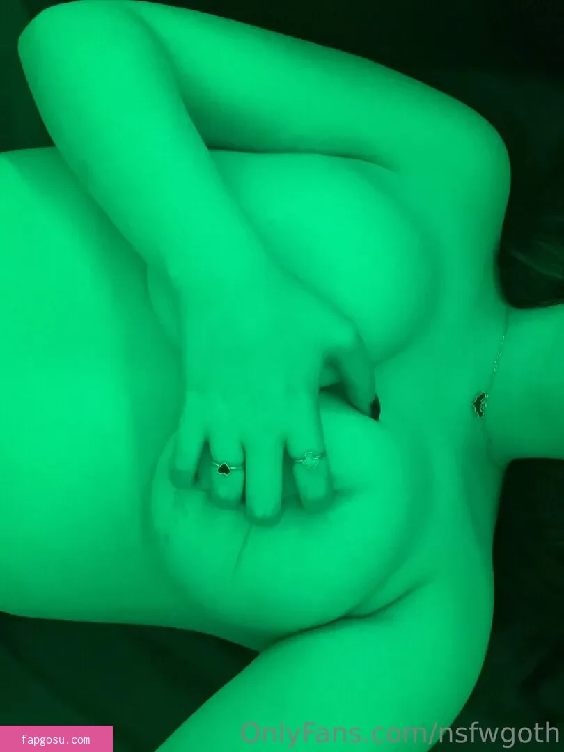 nsfwgoth