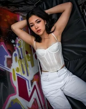 Natalie Tran content