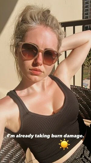 Nicki Taylor content