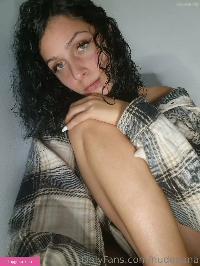 NudeNana