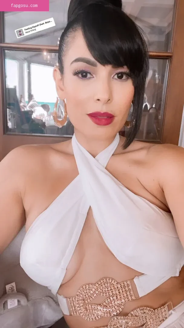 Nadine Velazquez